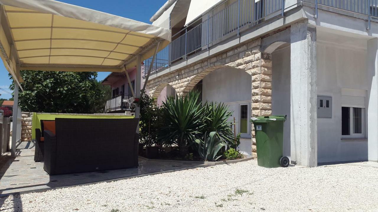 Apartmani Lamani Bibinje Esterno foto